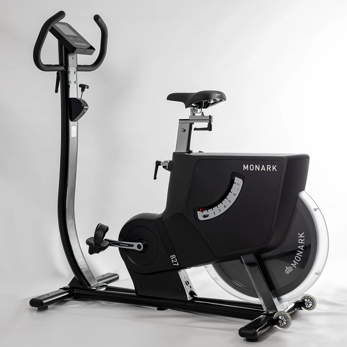 Monark_827_Angle_Studio